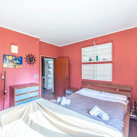 Luca With Parking Apartment Mestre